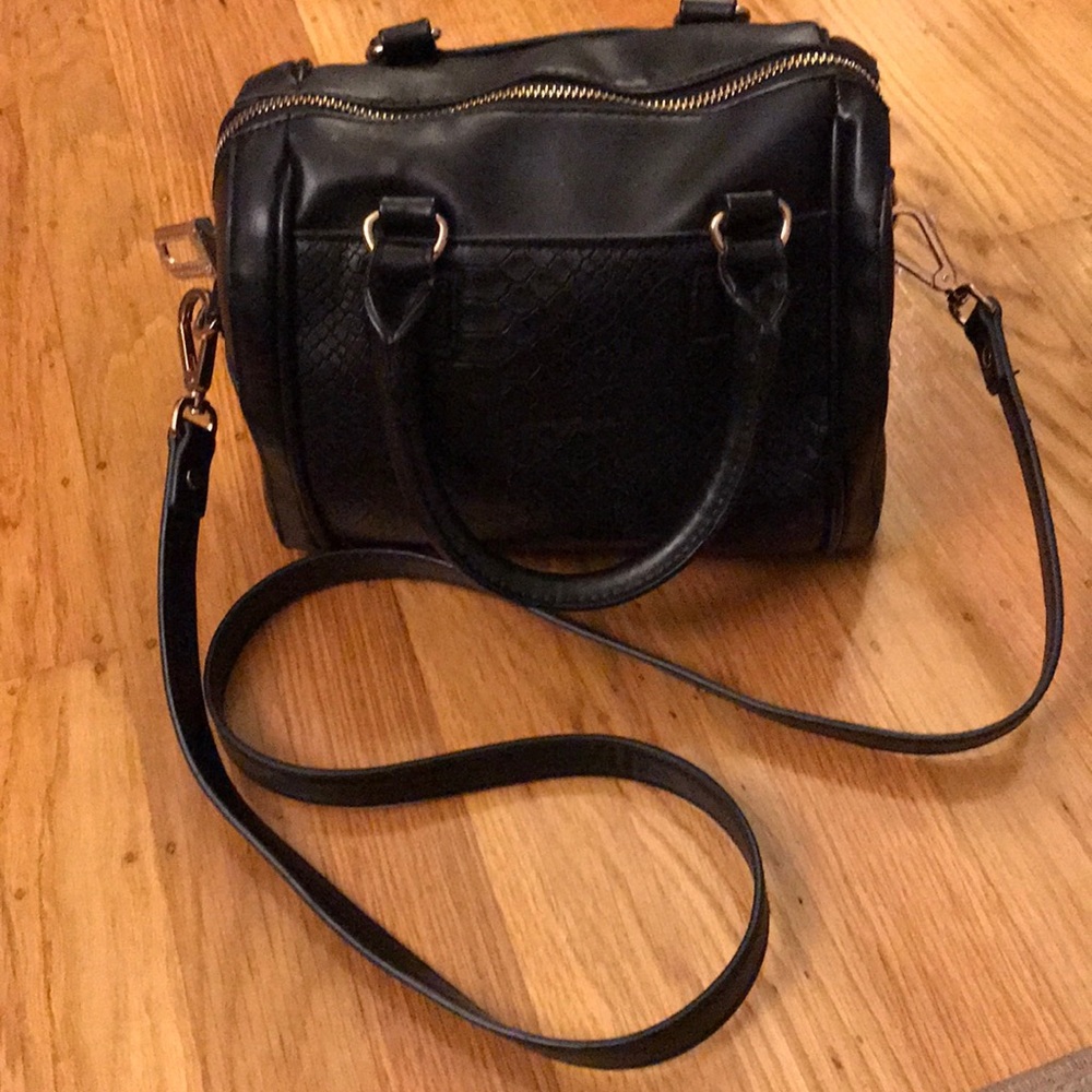 Top shop crossbody bag